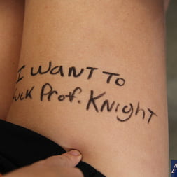 Jodi Taylor en 'Naughty America' and Alec Knight in Naughty Bookworms (Miniatura 4)