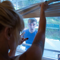 Houston in and Logan Pierce in My Friends Hot Mom (Photo 4) Houston in 'Naughty America' and Logan Pierce in My Friends Hot Mom (Thumbnail 4)