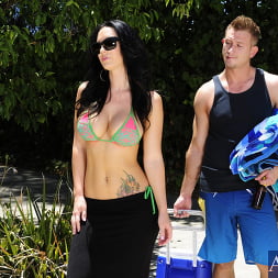 Jayden Jaymes en 'Naughty America' and Bill Bailey in My Dad's Hot Girlfriend (Miniatura 1)