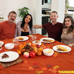 Audrey Bitoni in Thundercock (Photo 125) Audrey Bitoni in 'Naughty America' Thundercock (Thumbnail 125)